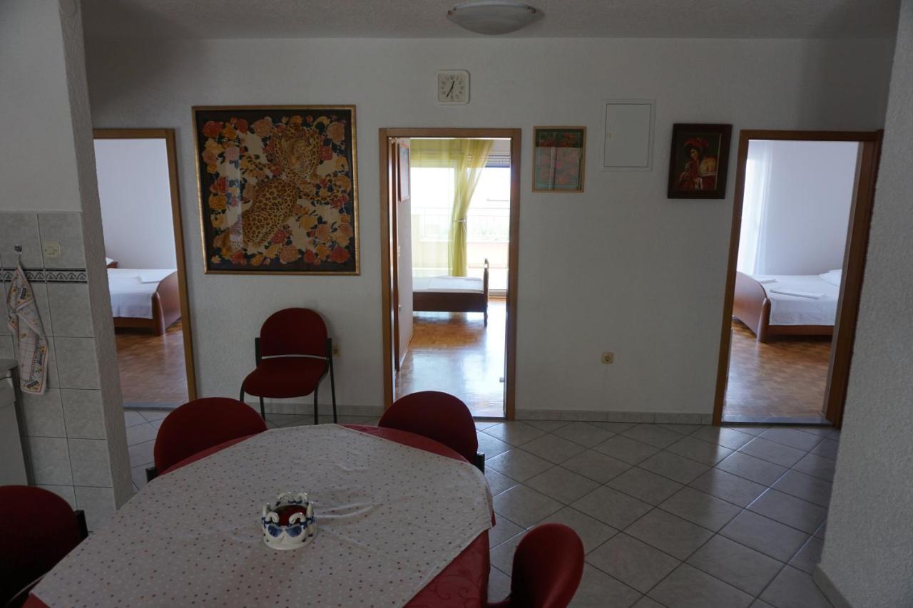 Spacious Comfort Apartment Duce Exterior photo