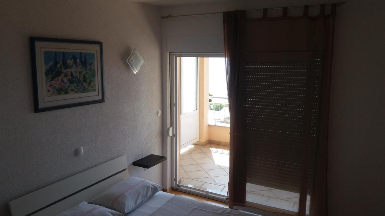 Spacious Comfort Apartment Duce Exterior photo